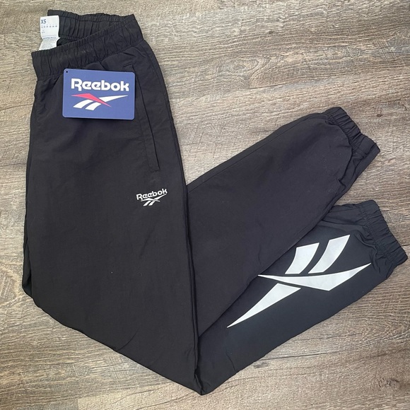 ❌SOLD❌ Classic XS Vector Tracksuit Bottoms - Picture 1 of 5